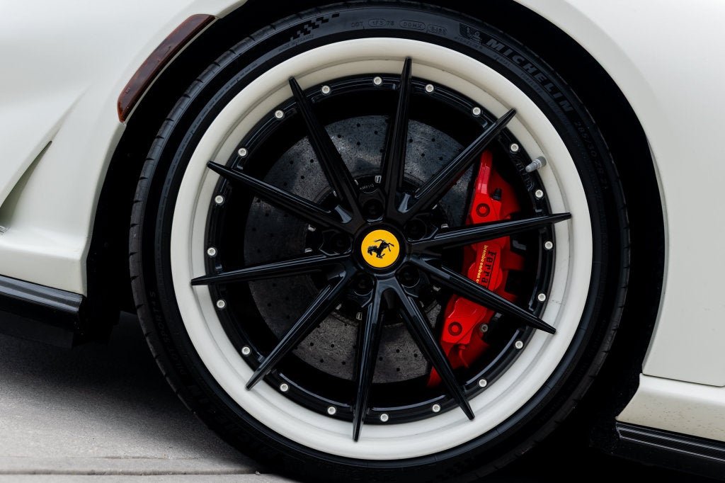 2019 Ferrari 812 Superfast Base