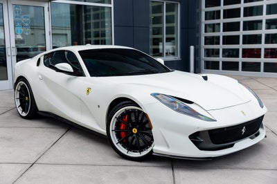 2019 Ferrari 812 Superfast Base