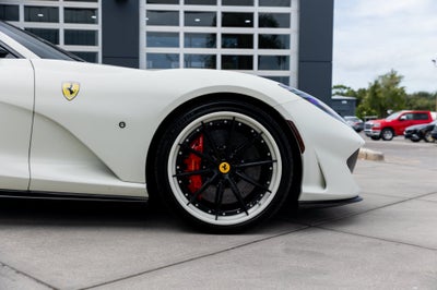2019 Ferrari 812 Superfast Base