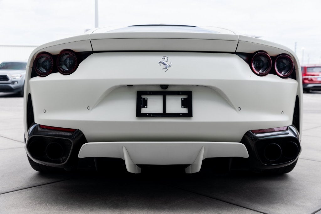 2019 Ferrari 812 Superfast Base