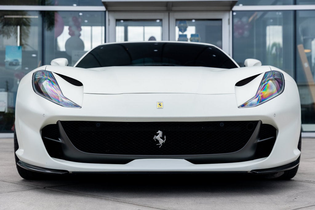 2019 Ferrari 812 Superfast Base