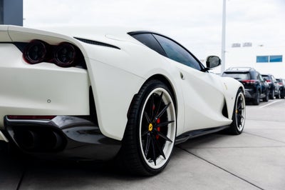 2019 Ferrari 812 Superfast Base