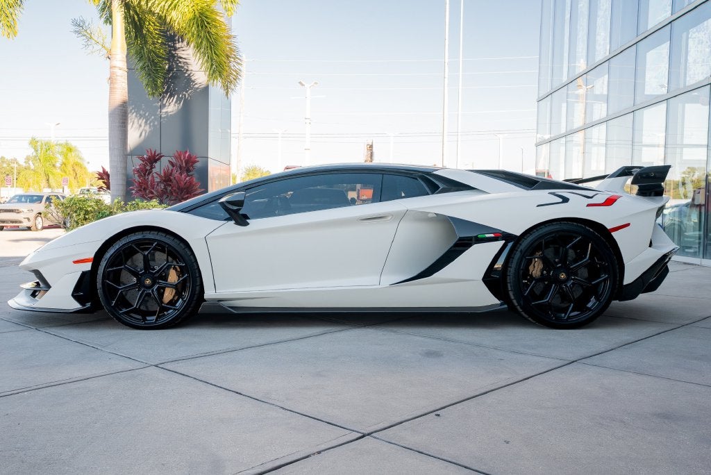 2019 Lamborghini Aventador LP770-4 SVJ