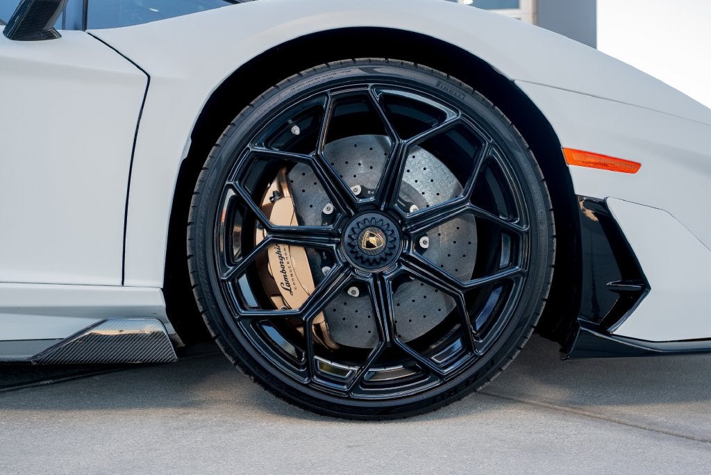 2019 Lamborghini Aventador LP770-4 SVJ