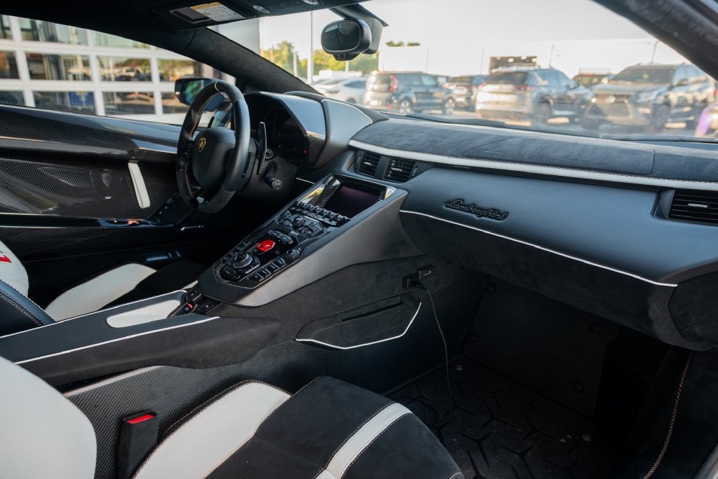 2019 Lamborghini Aventador LP770-4 SVJ
