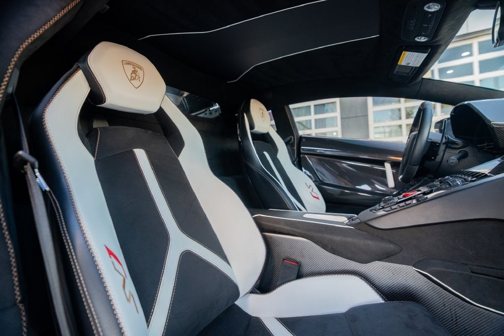 2019 Lamborghini Aventador LP770-4 SVJ