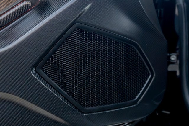 2023 Lamborghini Huracan STO Base