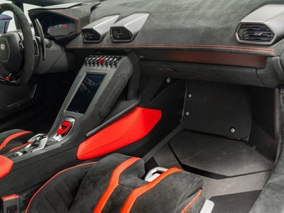 2023 Lamborghini Huracan STO Base