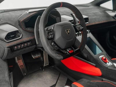 2023 Lamborghini Huracan STO Base