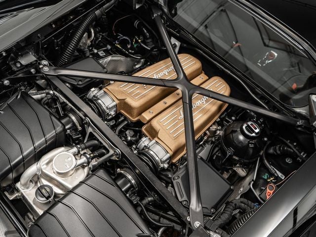 2023 Lamborghini Huracan STO Base