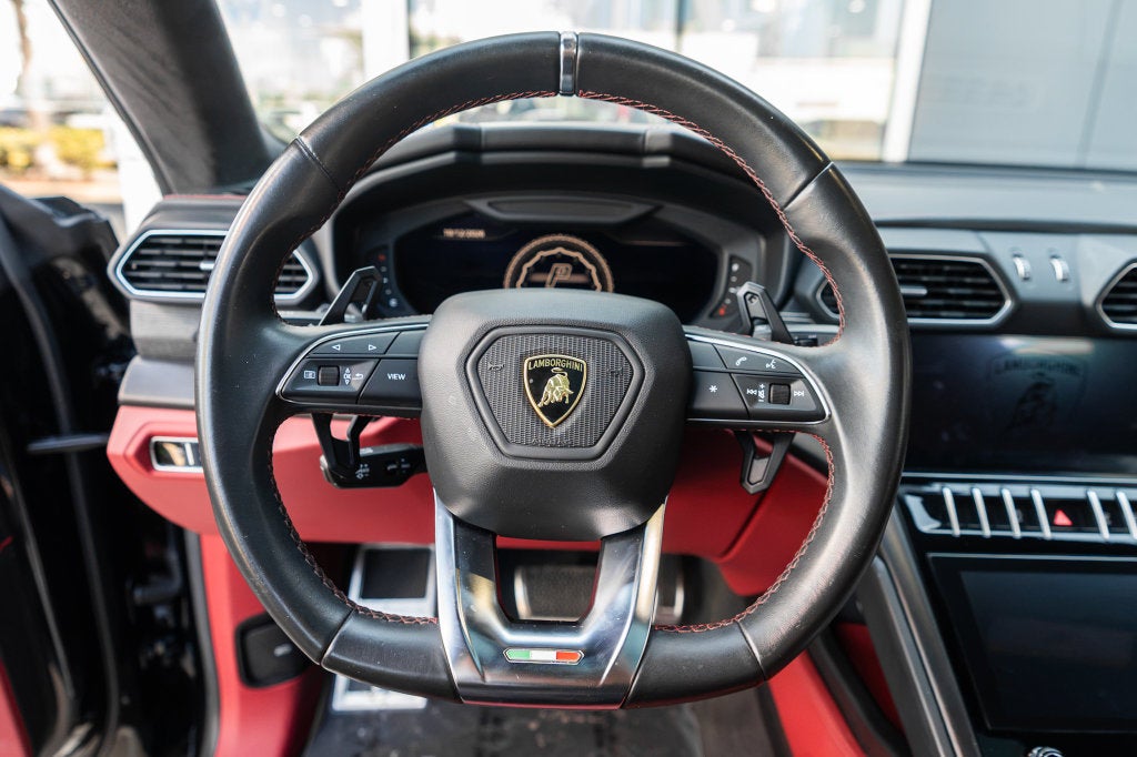 2021 Lamborghini Urus Base
