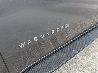 2023 Jeep Wagoneer Base