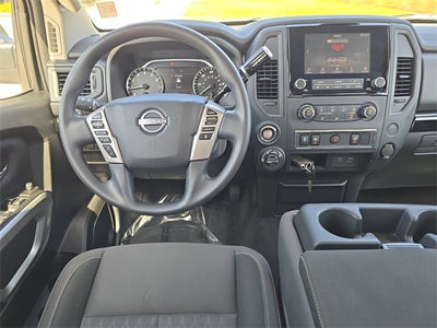 2024 Nissan Titan SV