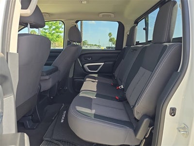 2024 Nissan Titan SV