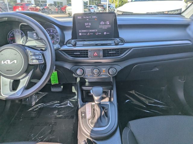 2023 Kia Forte LX