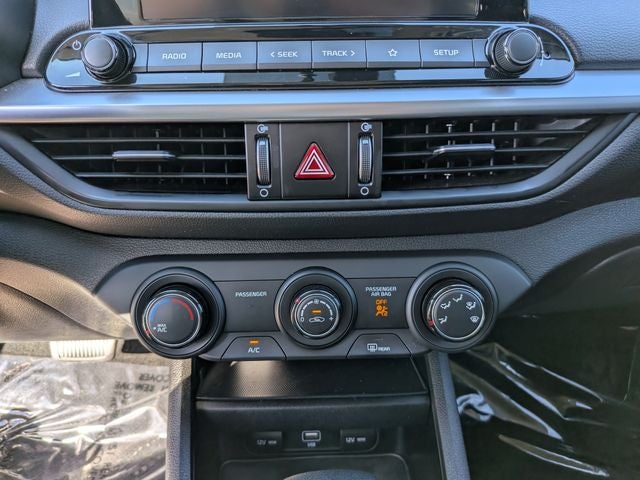 2023 Kia Forte LX
