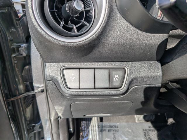 2023 Kia Forte LX