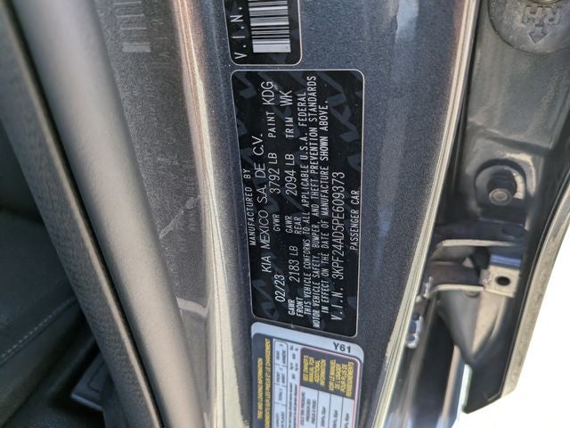 2023 Kia Forte LX