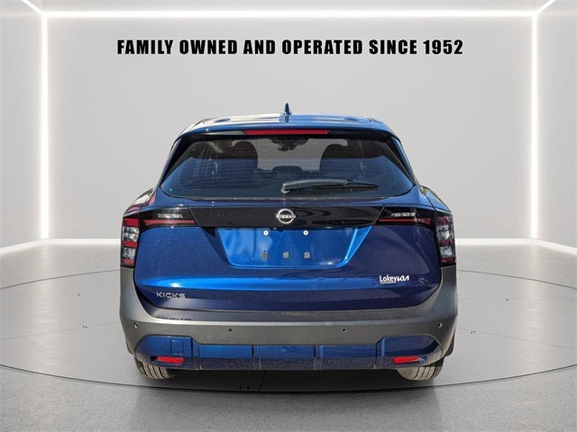 2025 Nissan Kicks S