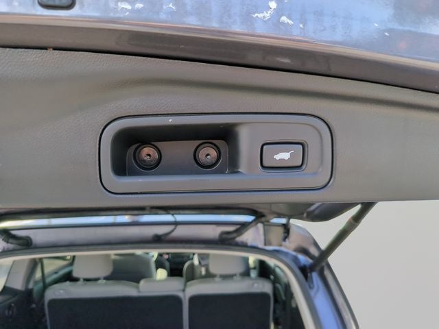 2022 Honda Pilot Touring 8 Passenger