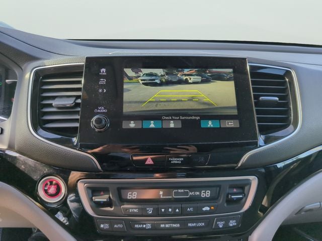 2022 Honda Pilot Touring 8 Passenger