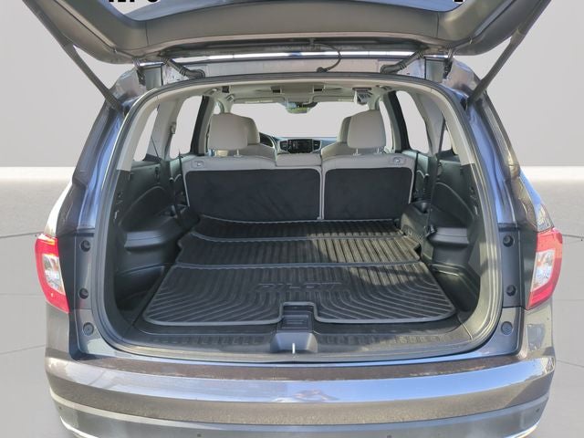 2022 Honda Pilot Touring 8 Passenger
