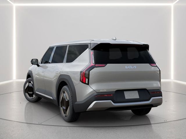 2026 Kia EV9 Light Long Range