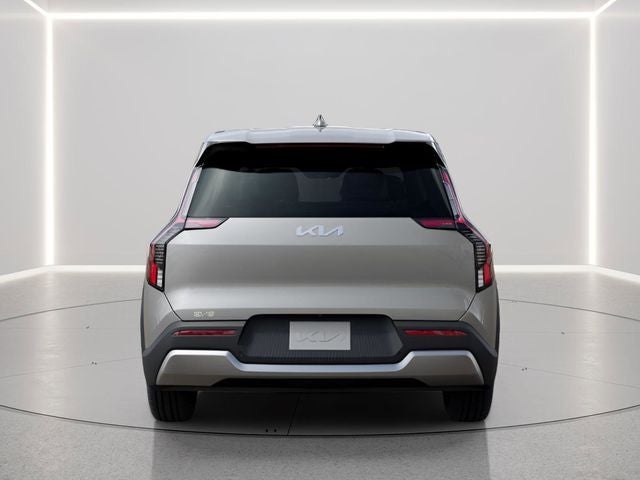 2026 Kia EV9 Light Long Range