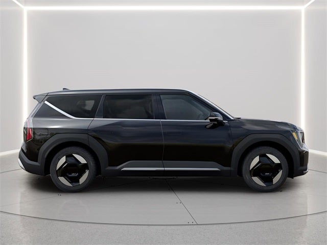 2026 Kia EV9 Light Long Range