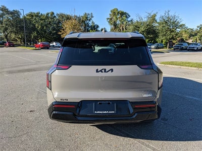 2026 Kia EV9 Land