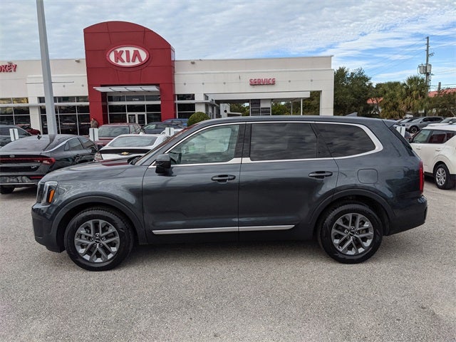 2023 Kia Telluride LX