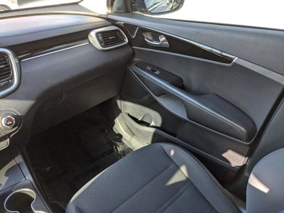 2020 Kia Sorento S