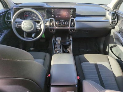 2022 Kia Sorento LX