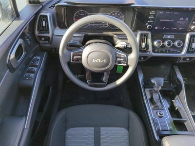 2022 Kia Sorento LX