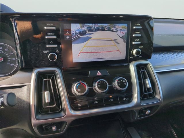 2022 Kia Sorento LX