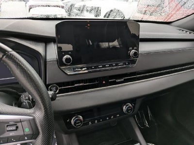 2024 Mitsubishi Outlander SE Black Edition w/Pano Roof