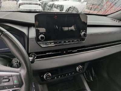 2024 Mitsubishi Outlander SE Black Edition w/Pano Roof