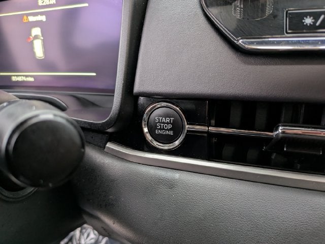 2024 Mitsubishi Outlander SE Black Edition w/Pano Roof