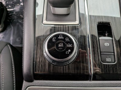 2024 Mitsubishi Outlander SE Black Edition w/Pano Roof