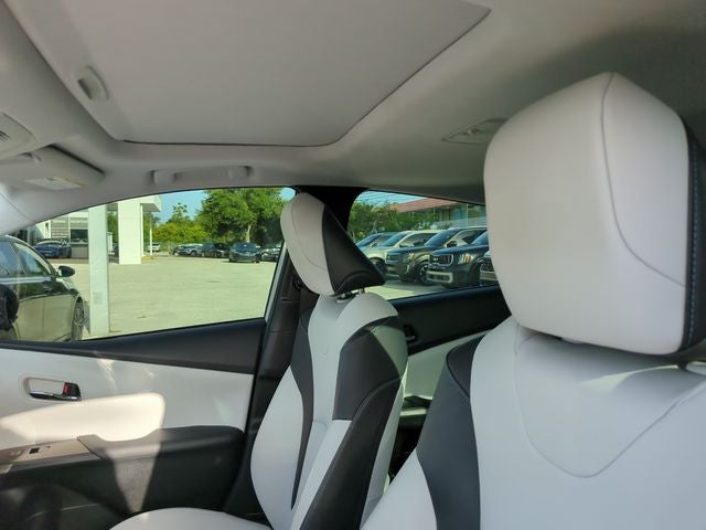 2022 Toyota Prius XLE