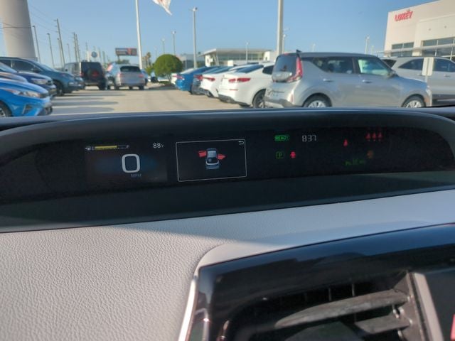2022 Toyota Prius XLE