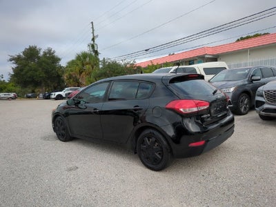 2017 Kia Forte5 LX
