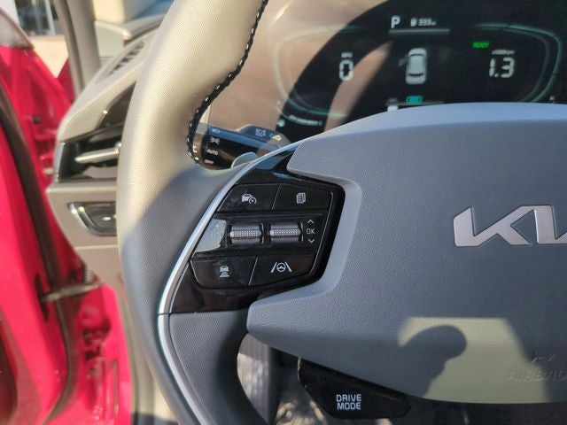 2023 Kia Niro EX