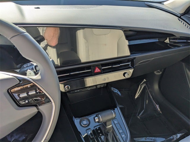 2025 Kia Niro EX