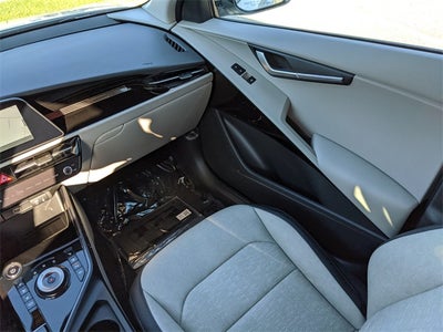 2025 Kia Niro EV Wave