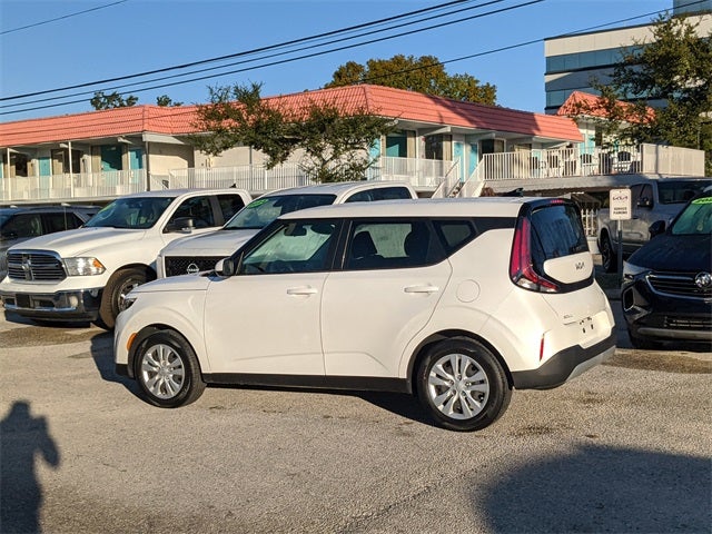 2023 Kia Soul LX