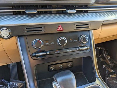 2023 Kia Carnival LX