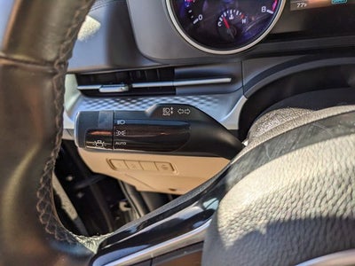 2023 Kia Carnival LX