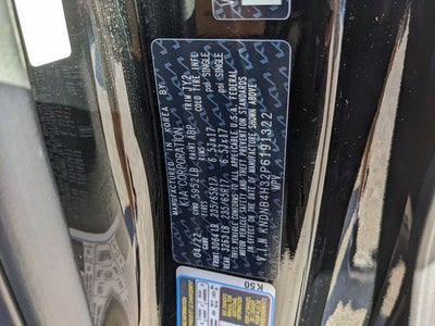 2023 Kia Carnival LX