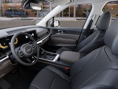 2026 Kia Carnival Base